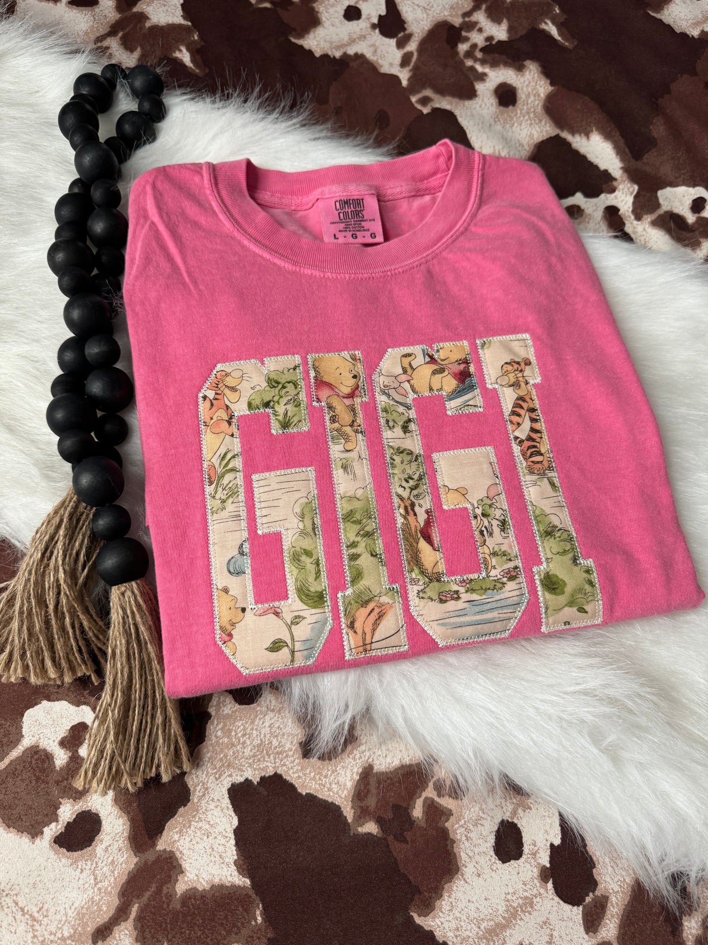 Pooh Bear Mama Appliqué Tee