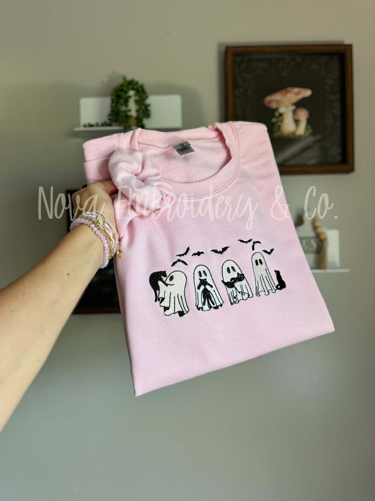 Ghost Cat Sweatshirt & Tshirt