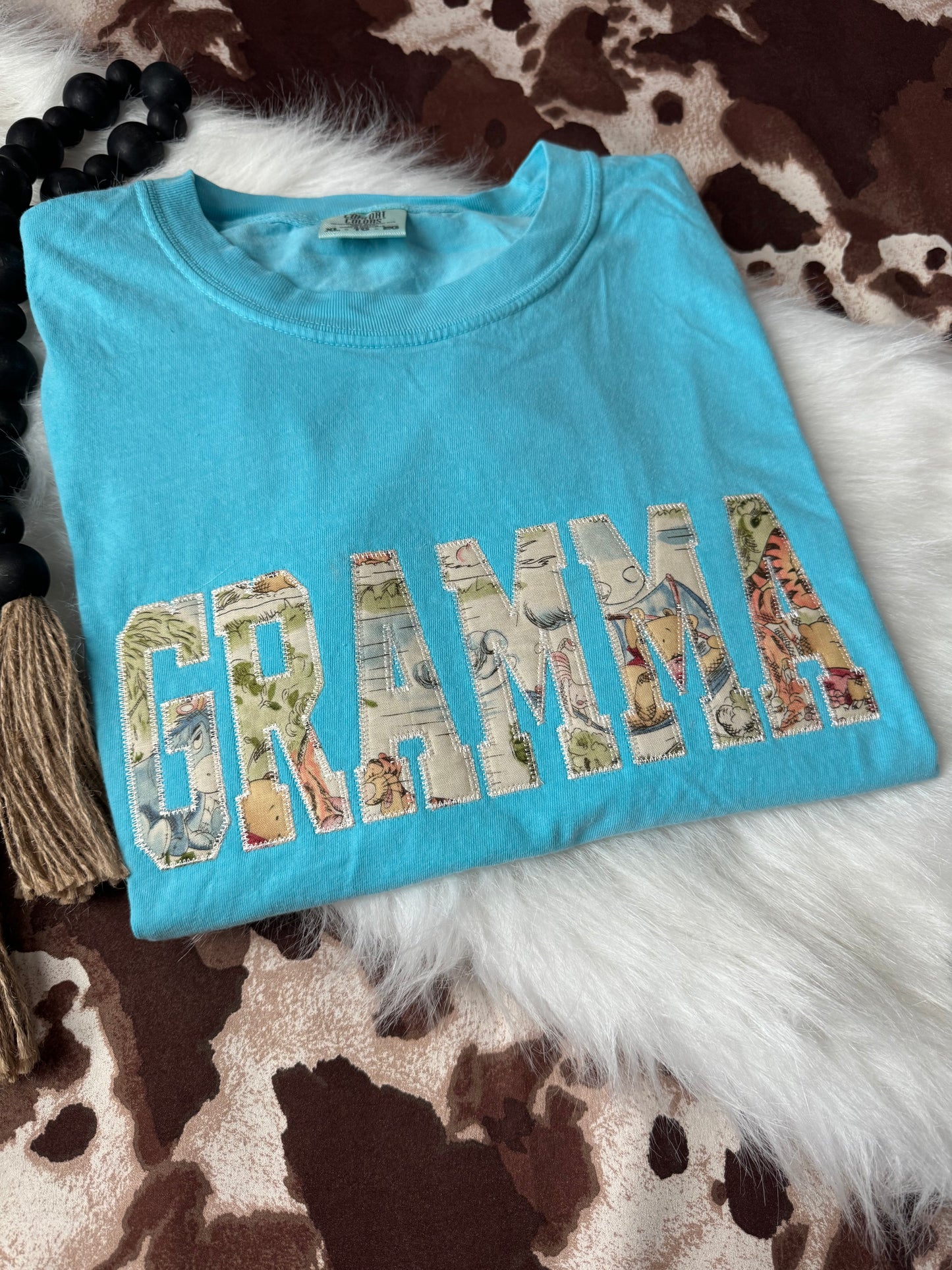 Pooh Bear Mama Appliqué Tee